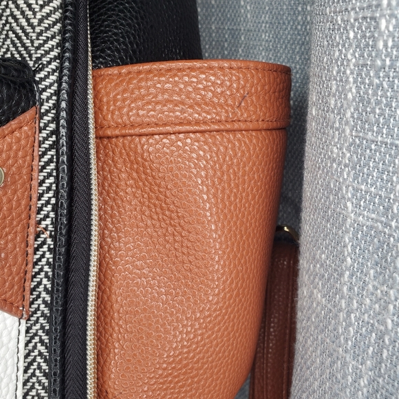 Itzy Ritzy Mini Diaper Backpack - Picture 7 of 8